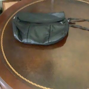 2/$10 🌼 Black handbags